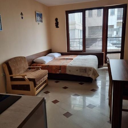 Студио Бургас Burgas Stad Buitenkant foto